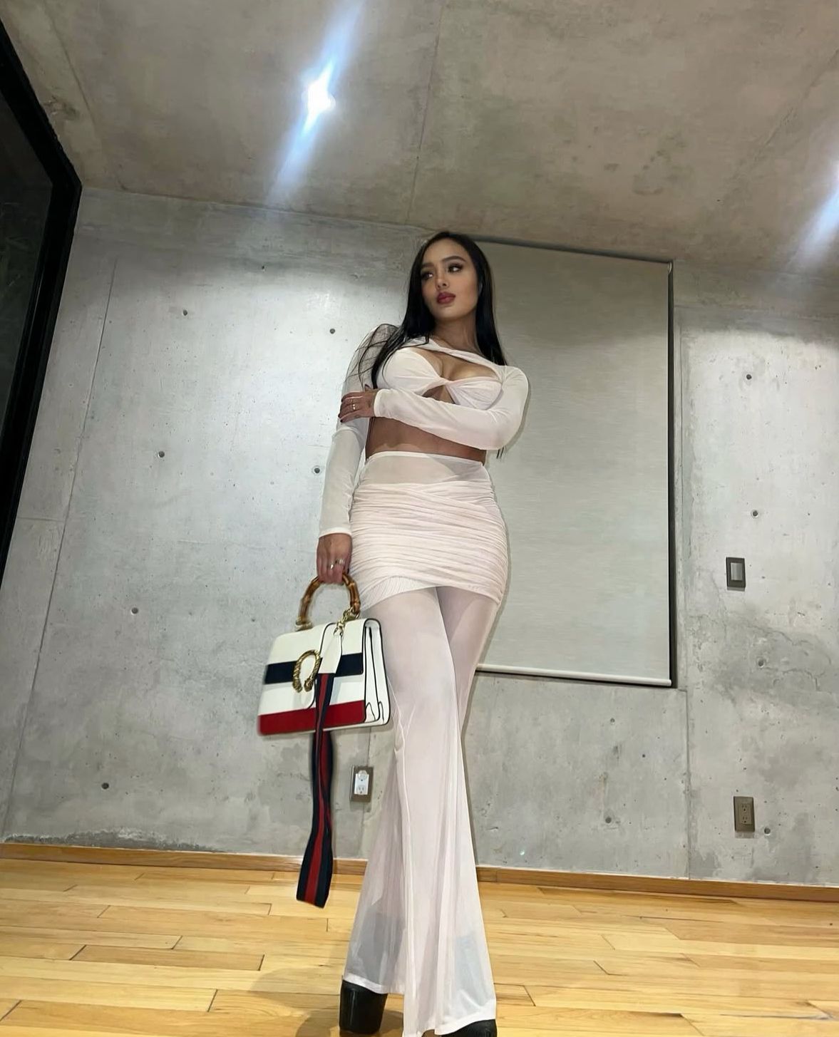 Escort - ALICIA - Ibiza Tops